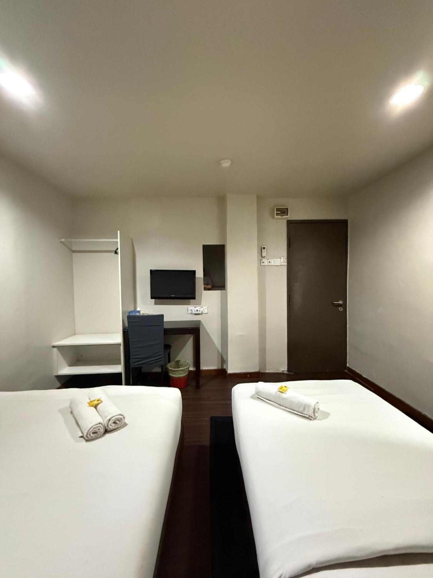 Hotel 1St Living Subang Subang Jaya Exterior foto